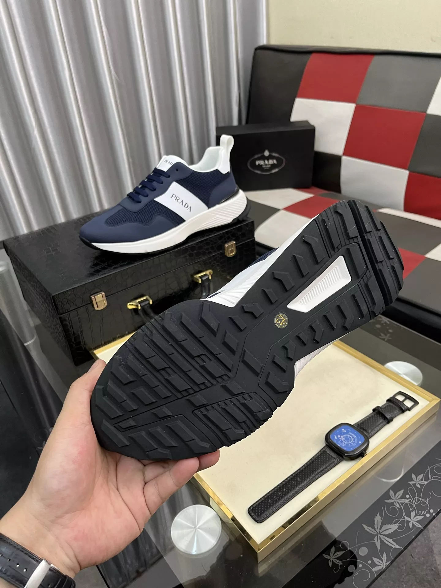 Prada Casual Shoes For Men Minimalist 2577