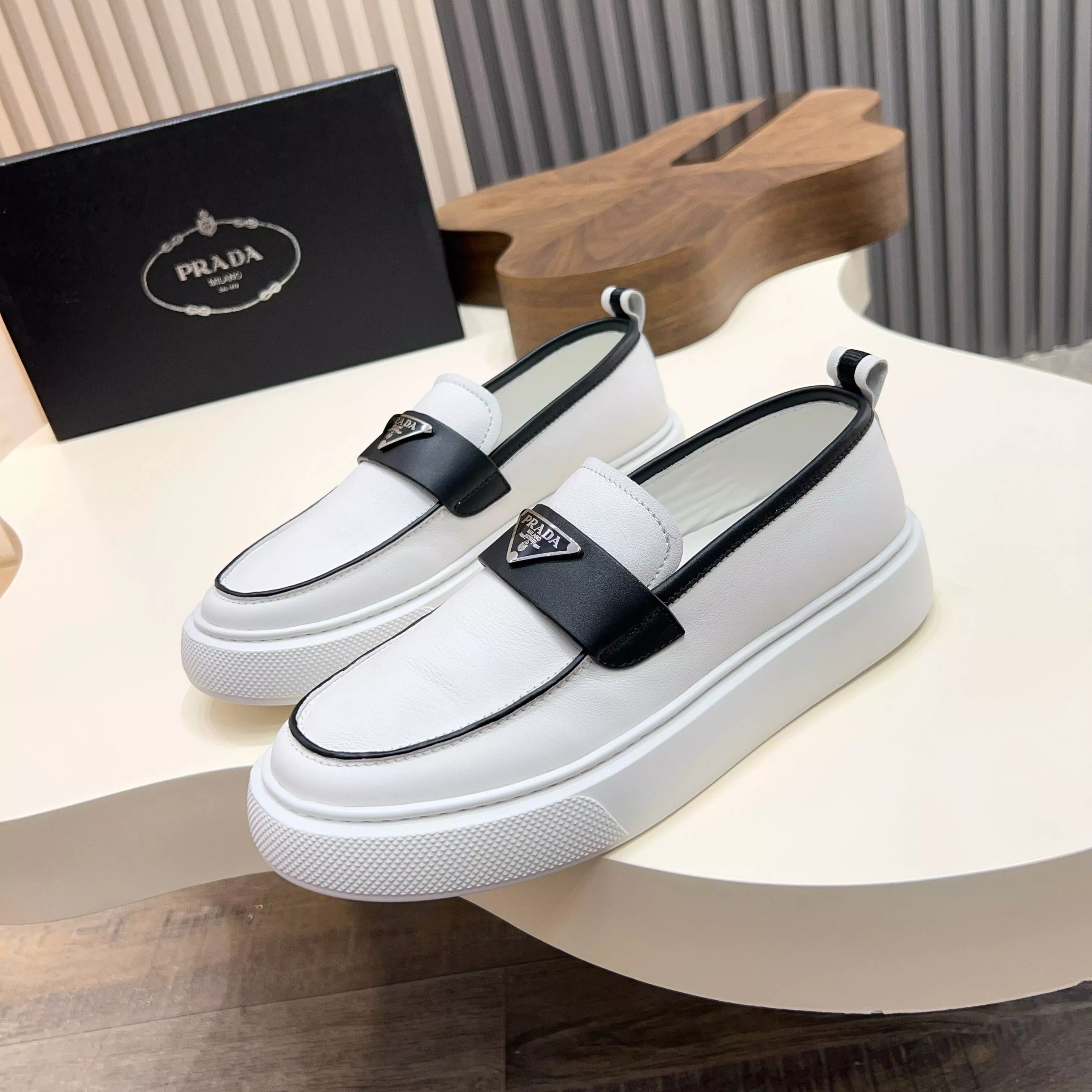 Prada Casual Shoes For Men NewStyle 2841