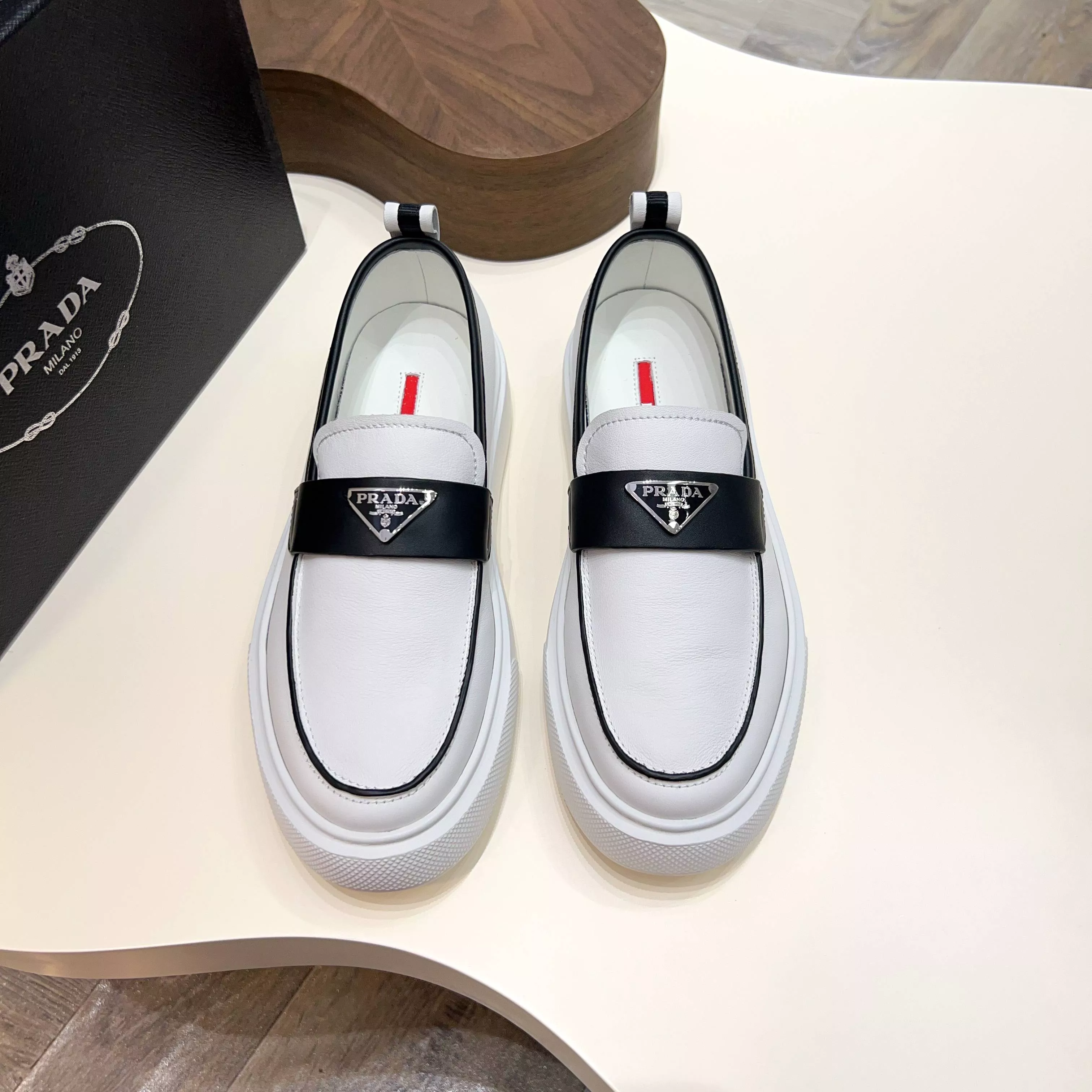 Prada Casual Shoes For Men NewStyle 2841