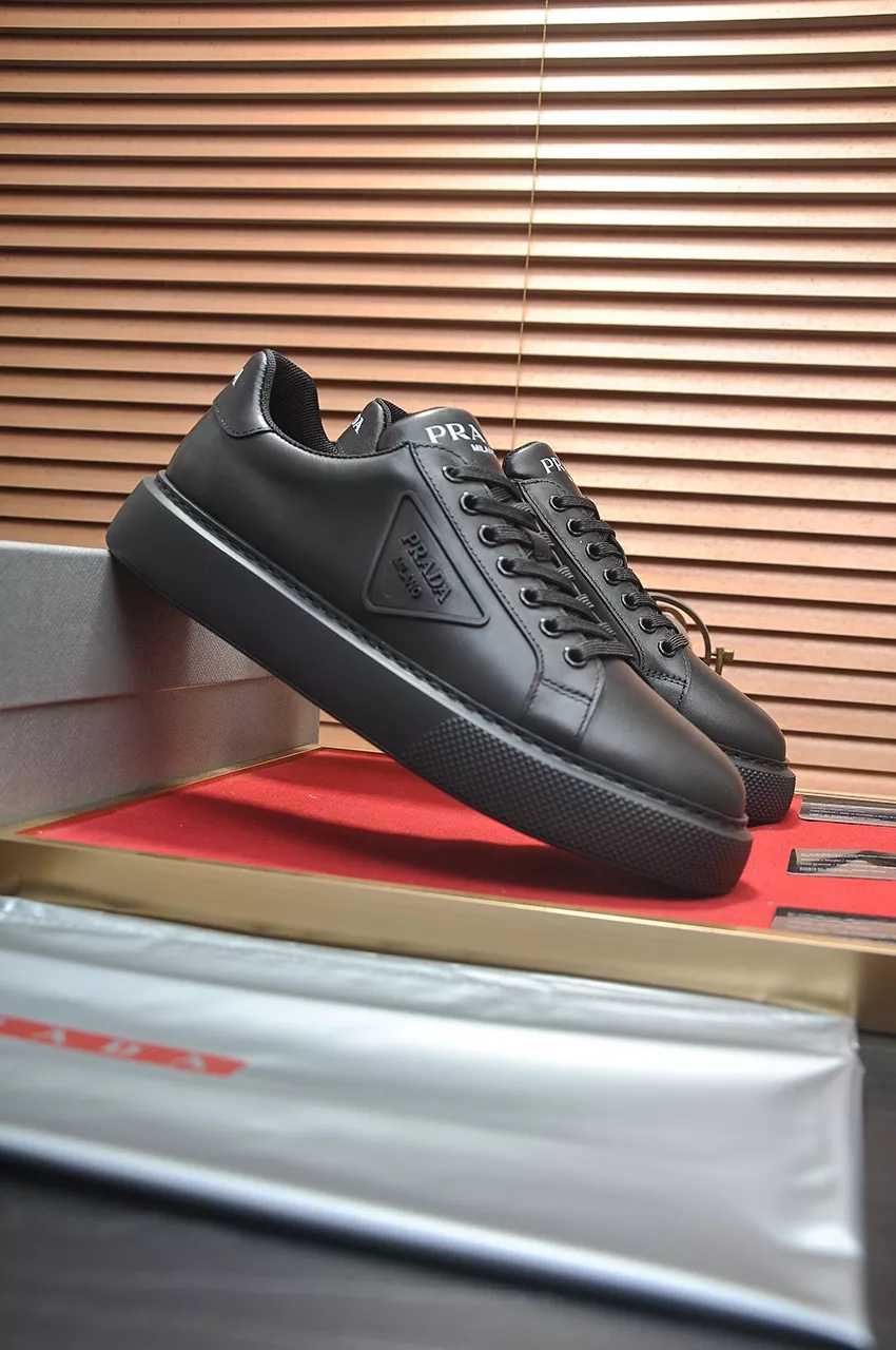 Prada Casual Shoes For Men Popular 9970