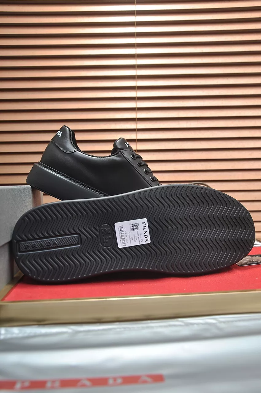 Prada Casual Shoes For Men Popular 9970
