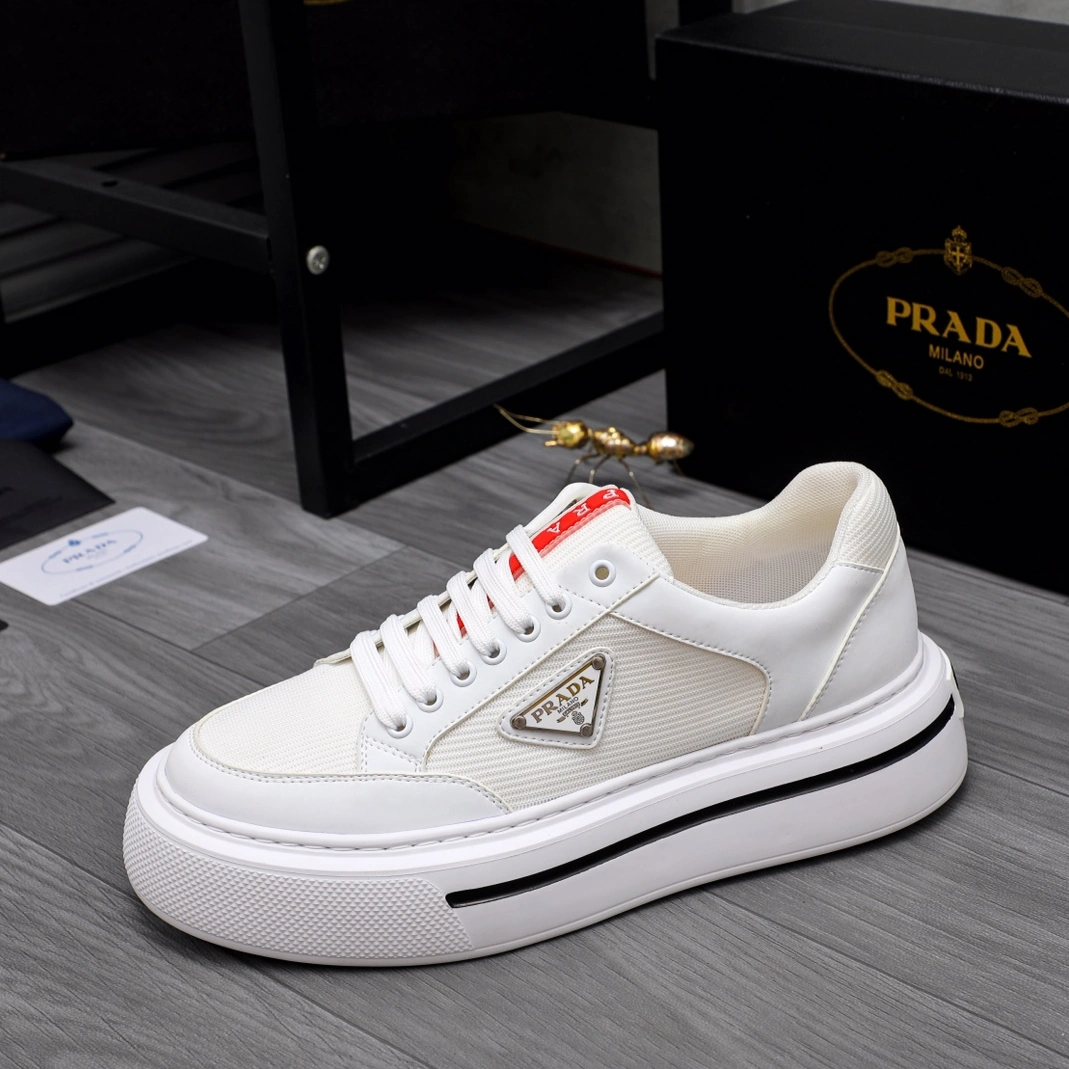 Prada Casual Shoes For Men Practical 1682