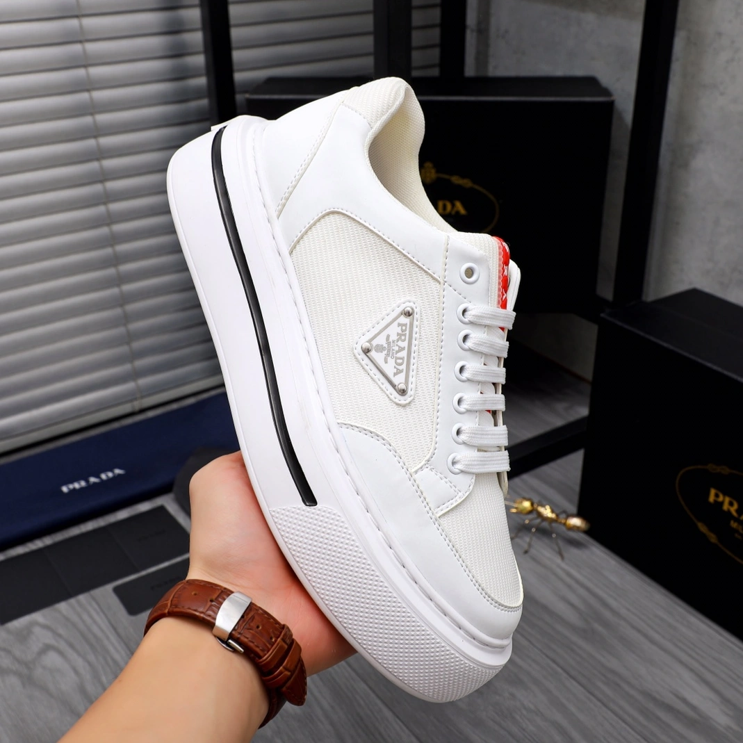 Prada Casual Shoes For Men Practical 1682