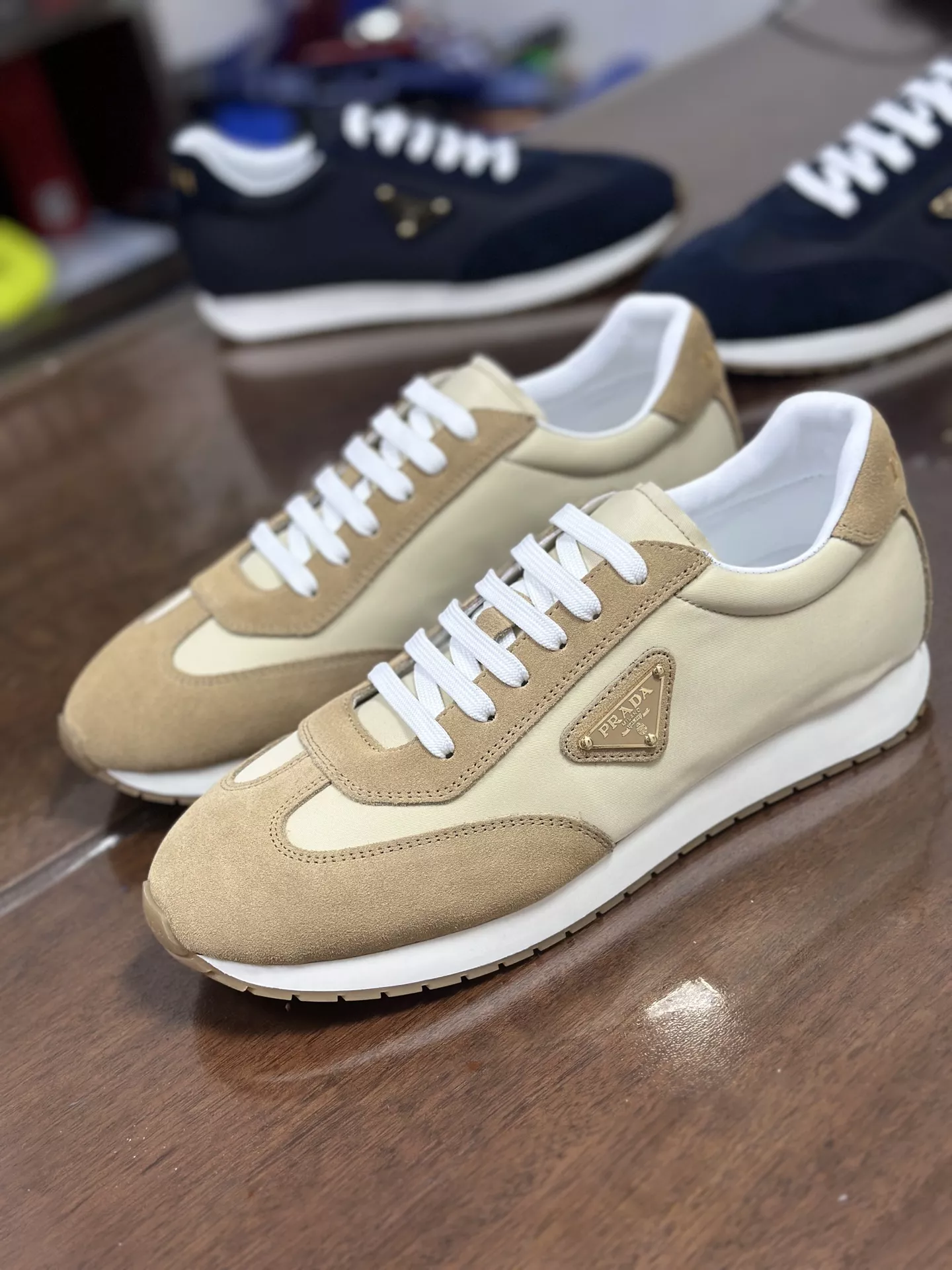 Prada Casual Shoes For Men Reliable 5704
