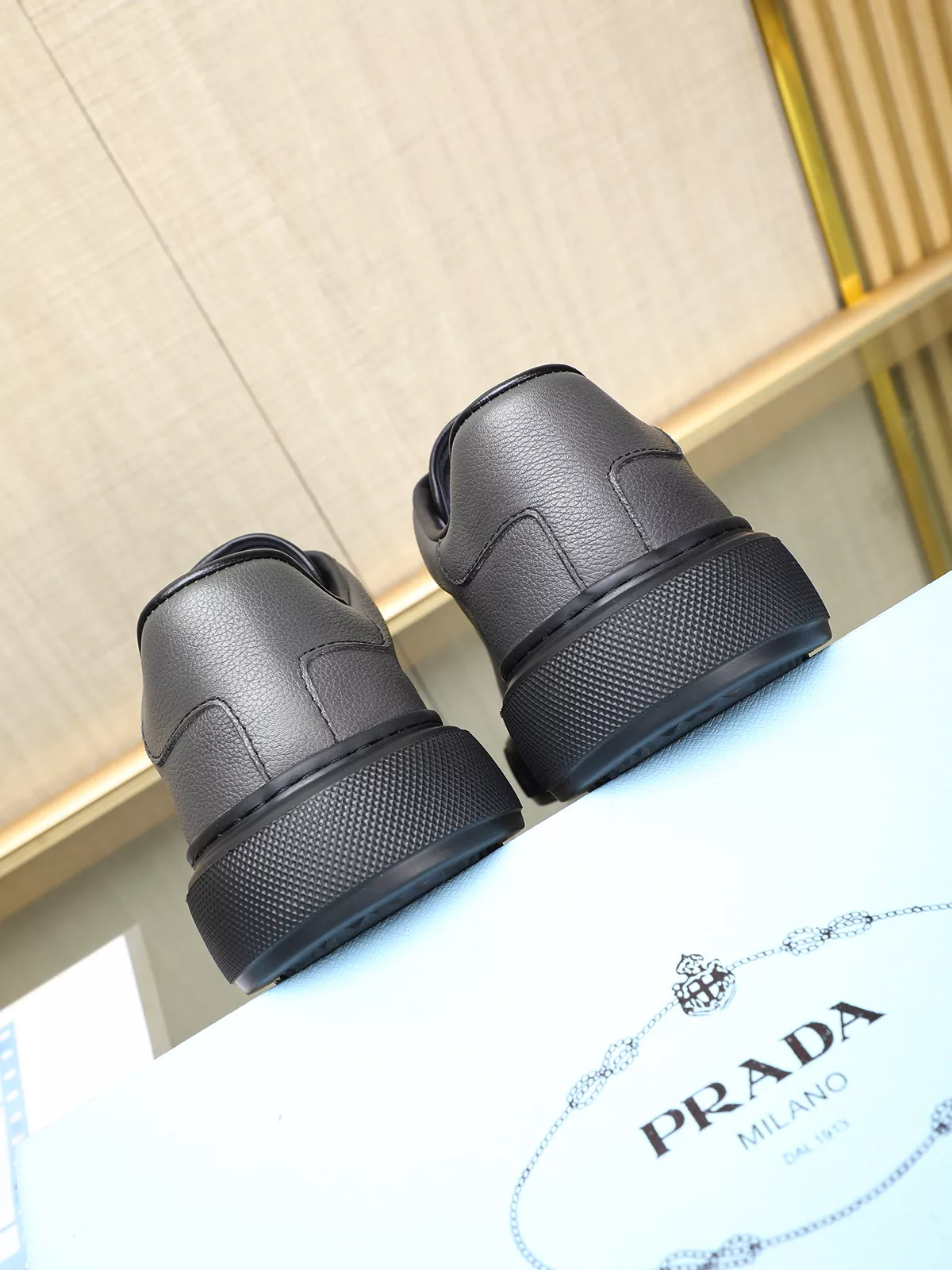 Prada Casual Shoes For Men Soft 9078