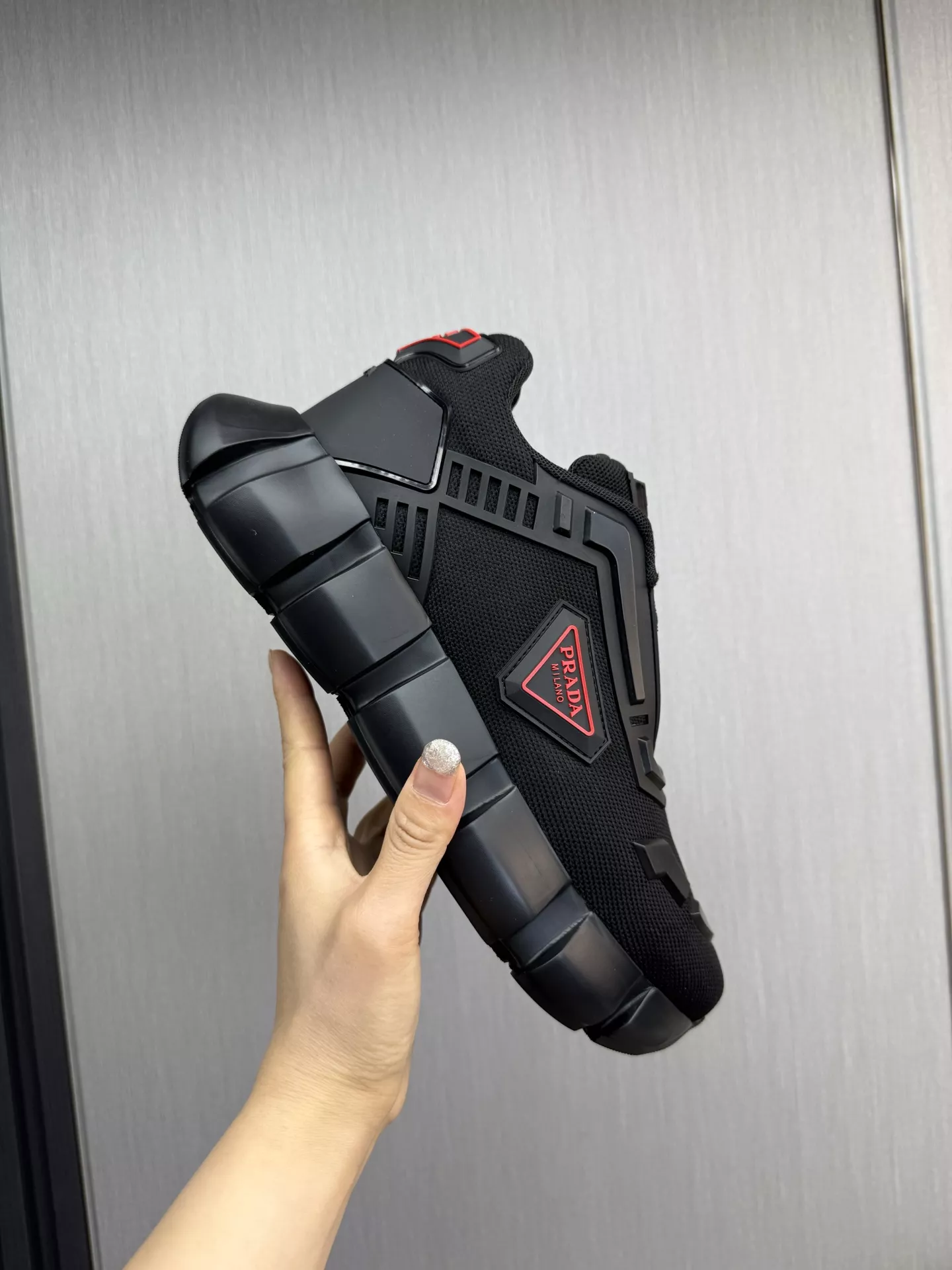 Prada Casual Shoes For Men Sophisticated 3935