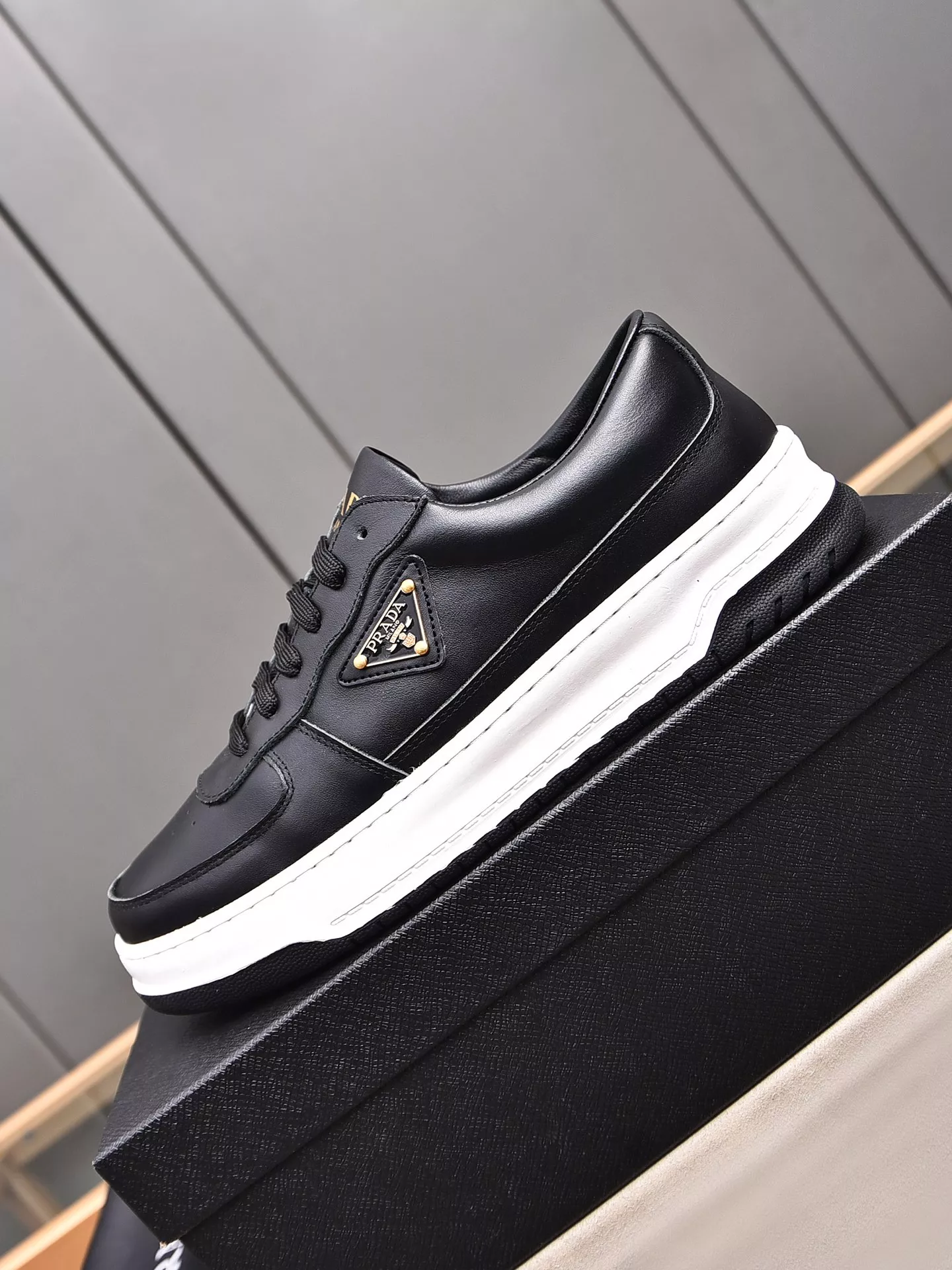 Prada Casual Shoes For Men SportInspired 3236