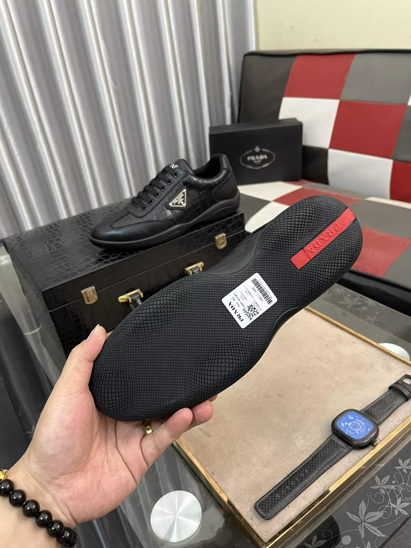 Prada Casual Shoes For Men Timeless 9318