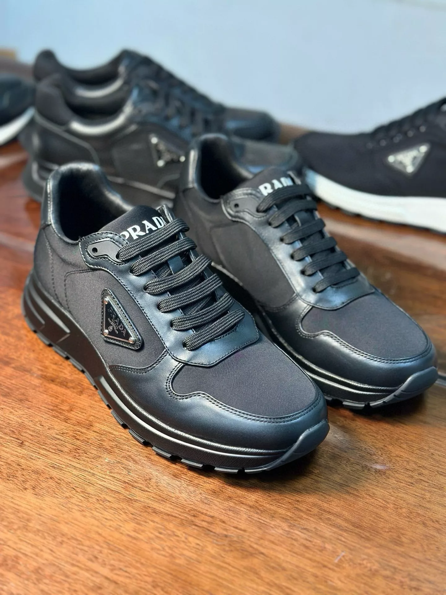 Prada Casual Shoes For Men Trendsetting 2473
