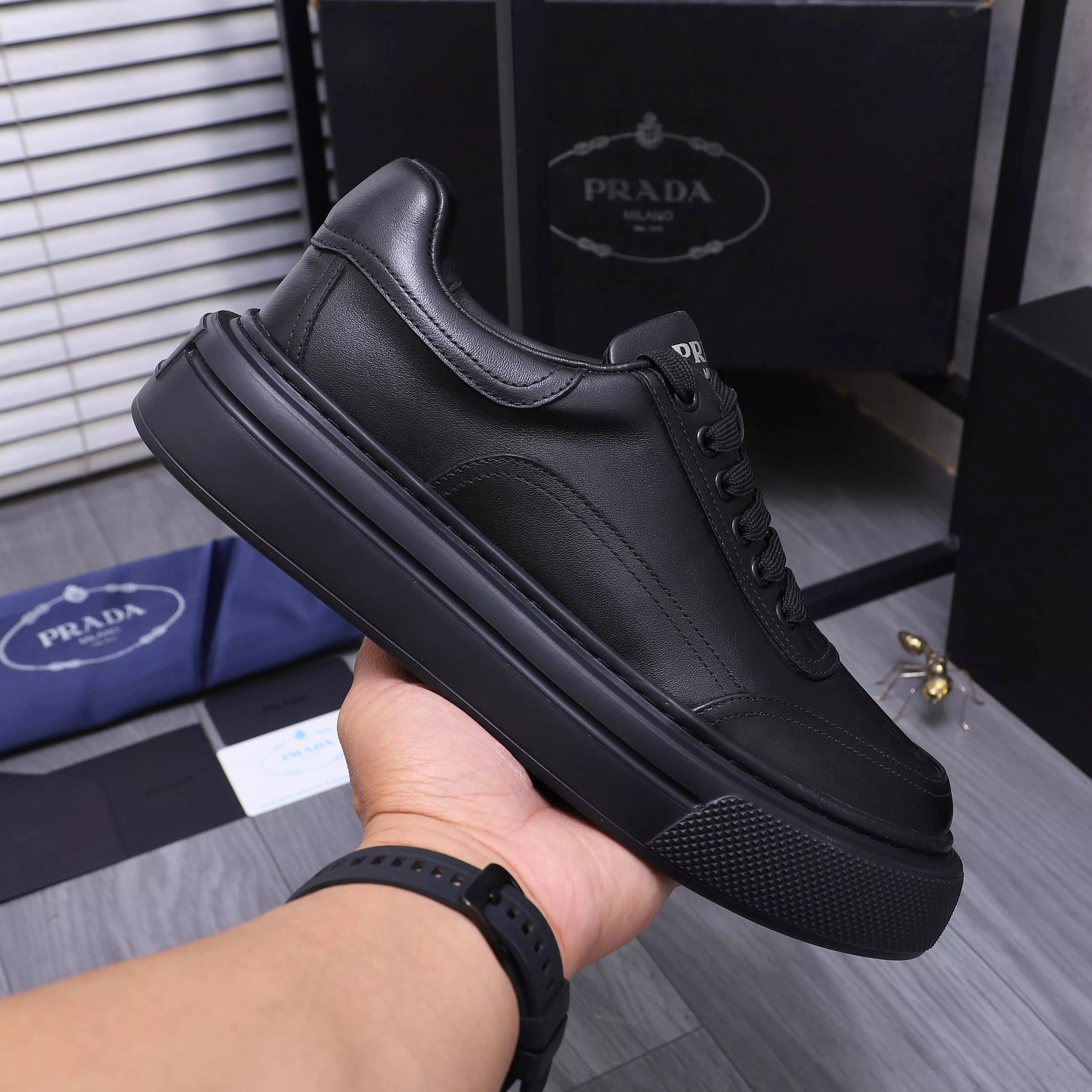 Prada Casual Shoes For Men Trendsetting 3746