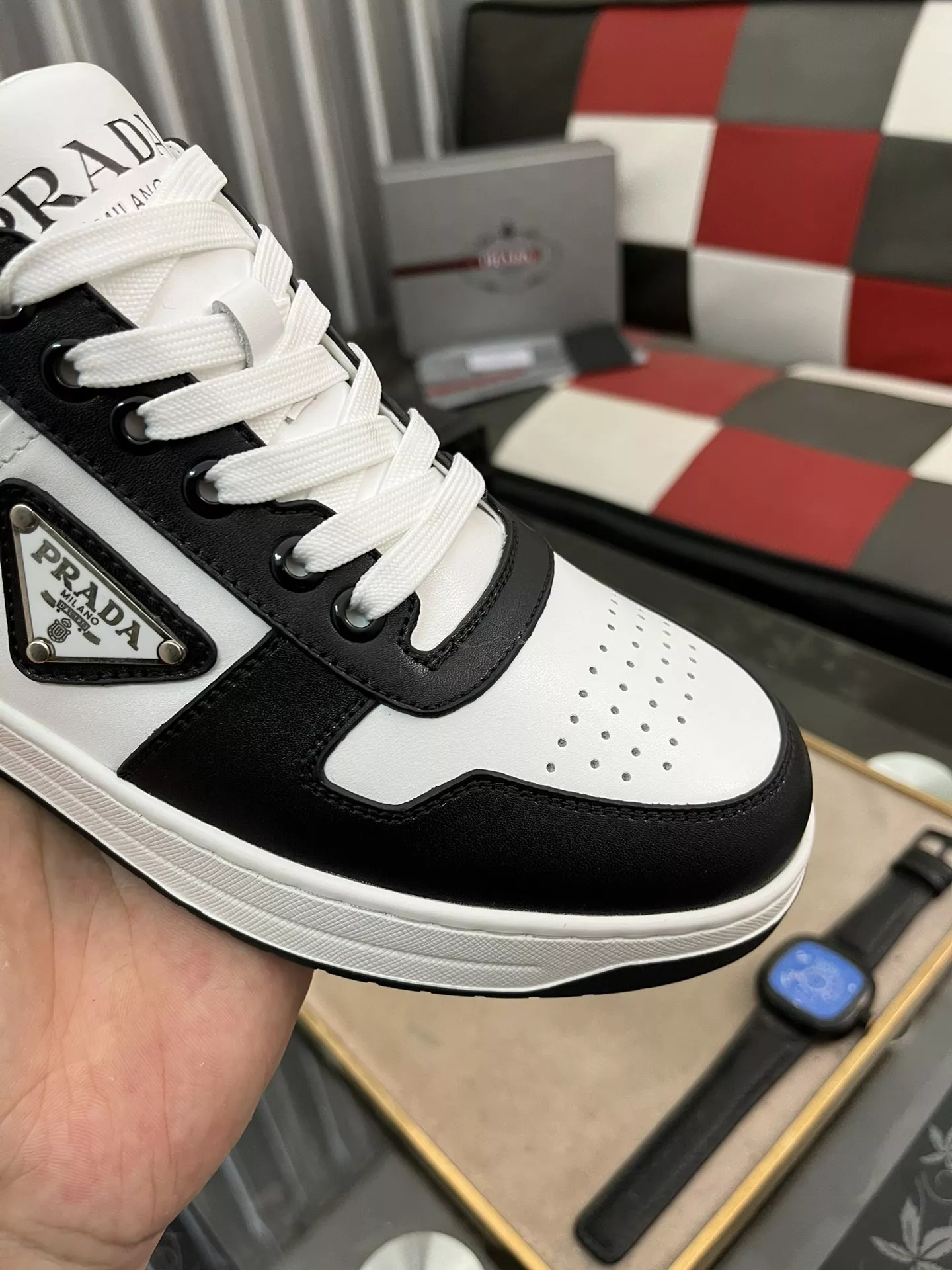 Prada Casual Shoes For Men Trendy 2582