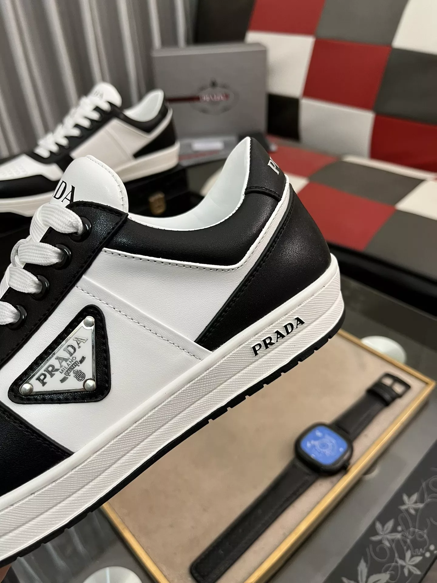 Prada Casual Shoes For Men Trendy 2582