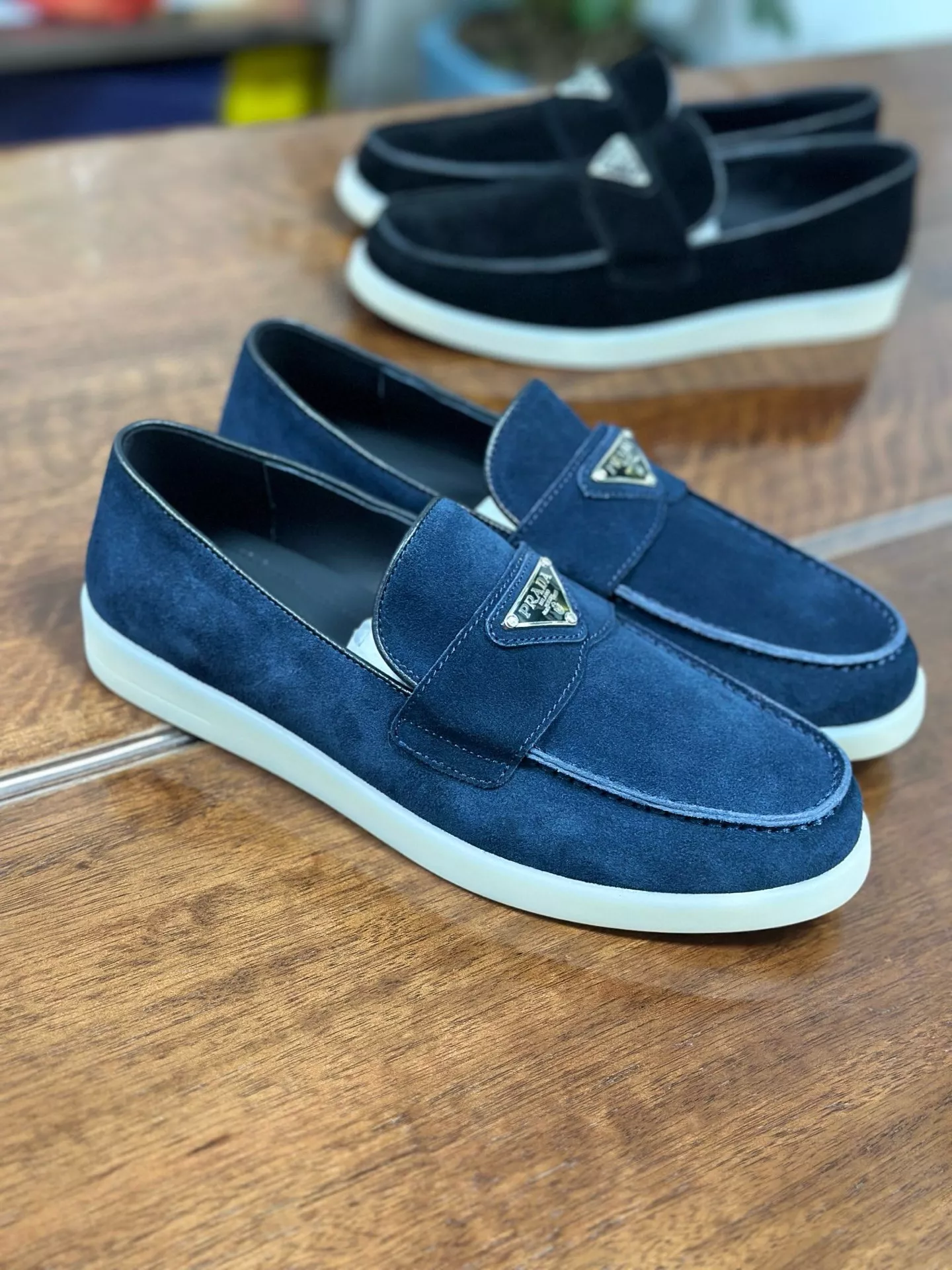 Prada Casual Shoes For Men Trendy 7821