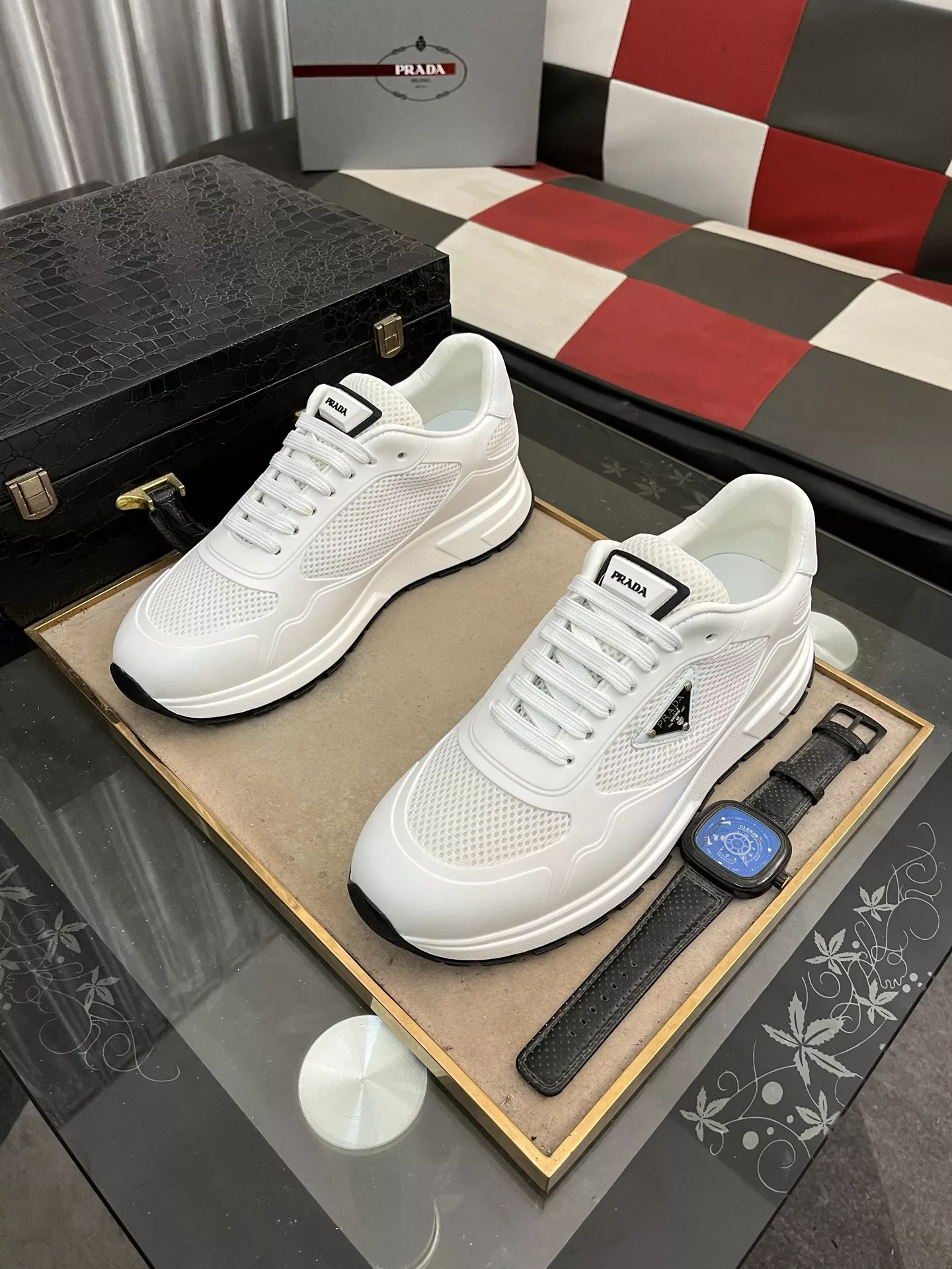 Prada Casual Shoes For Men Trendy 9100