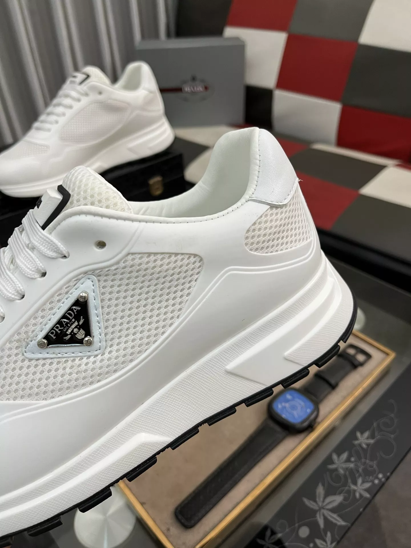 Prada Casual Shoes For Men Trendy 9100