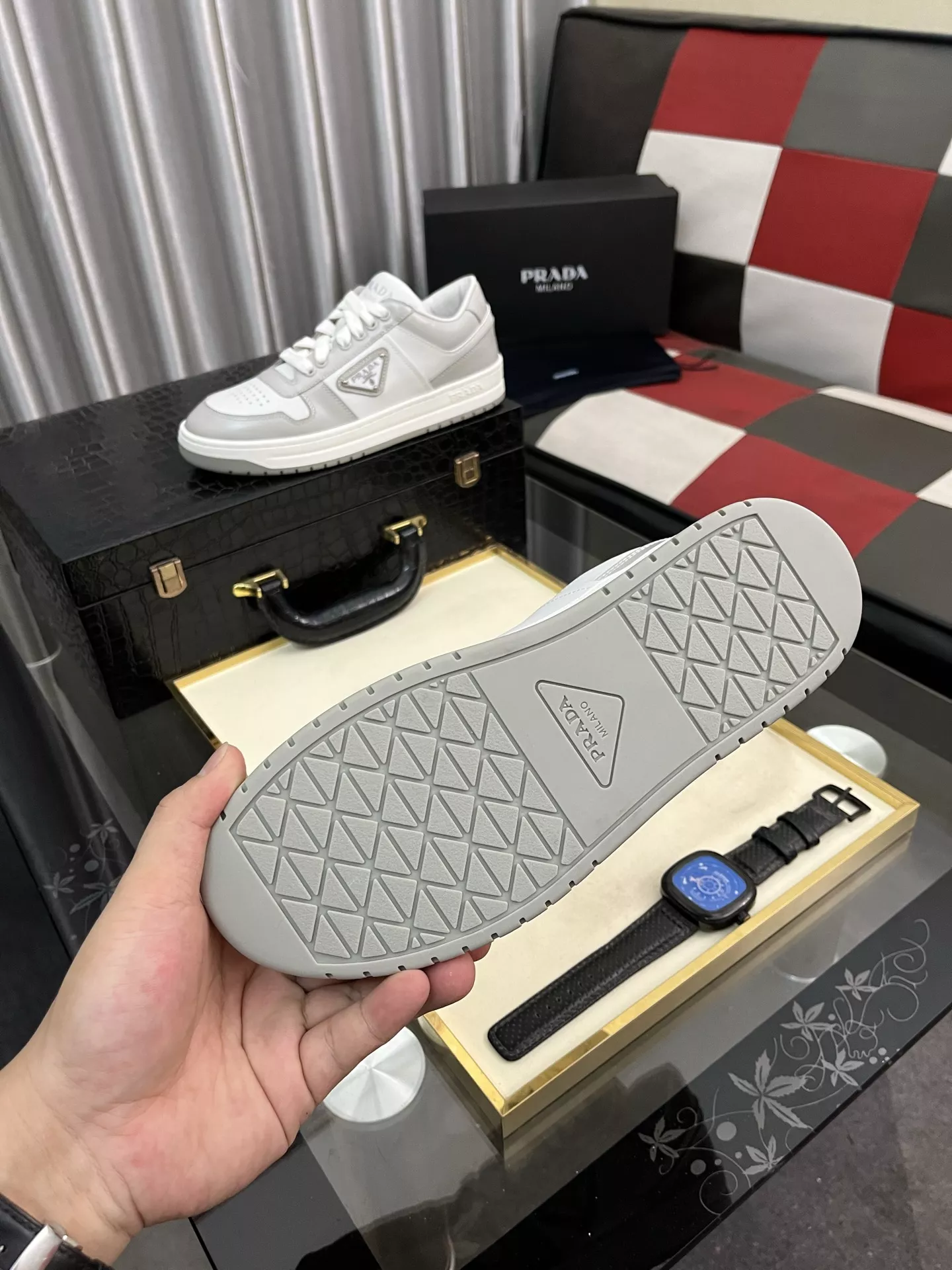 Prada Casual Shoes For Men UrbanStyle 3355