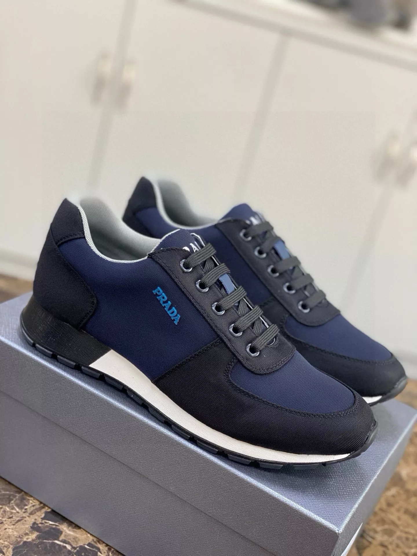 Prada Casual Shoes For Men WellDesigned 282