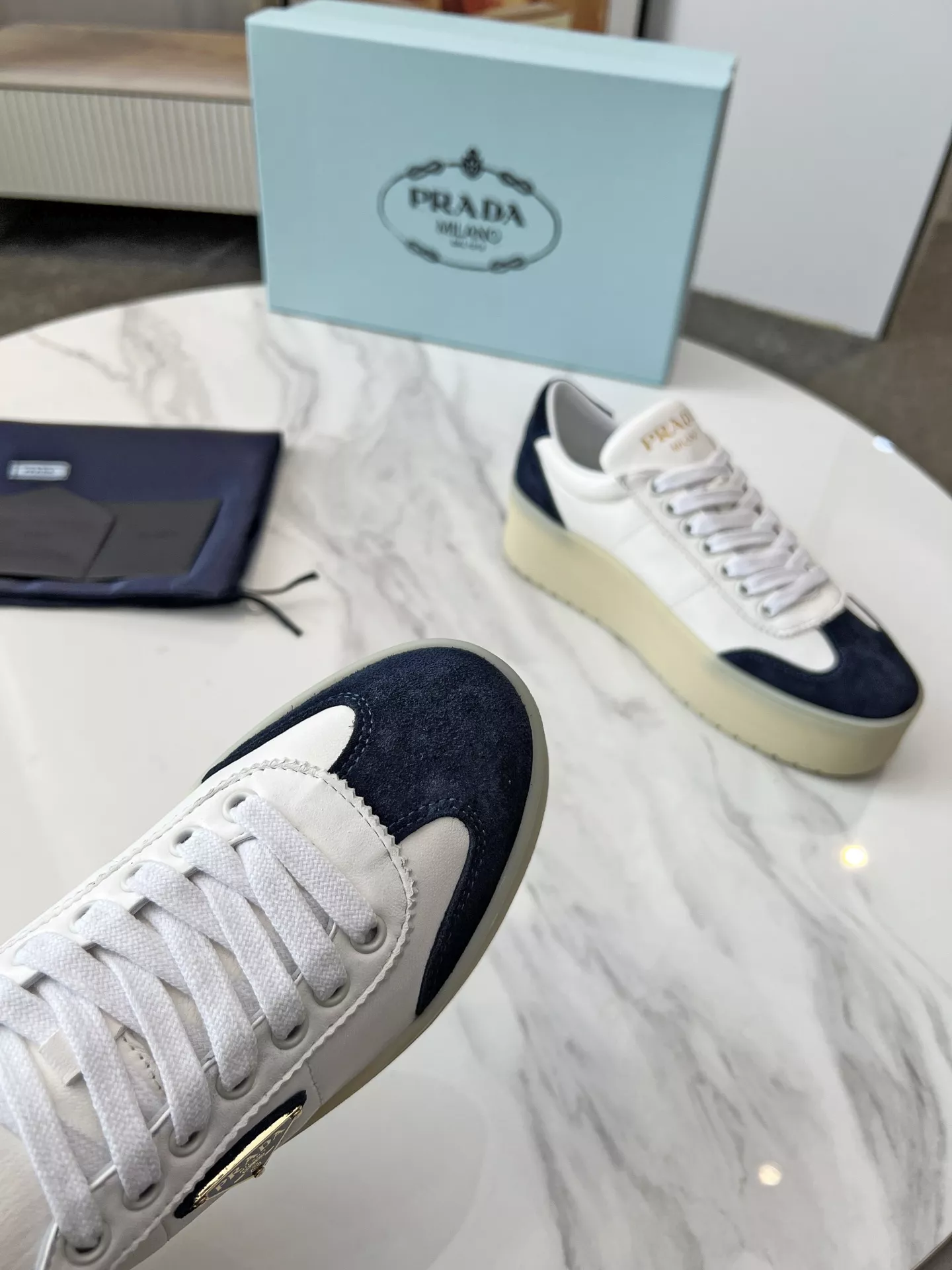 Prada Casual Shoes For Women Durable 4922