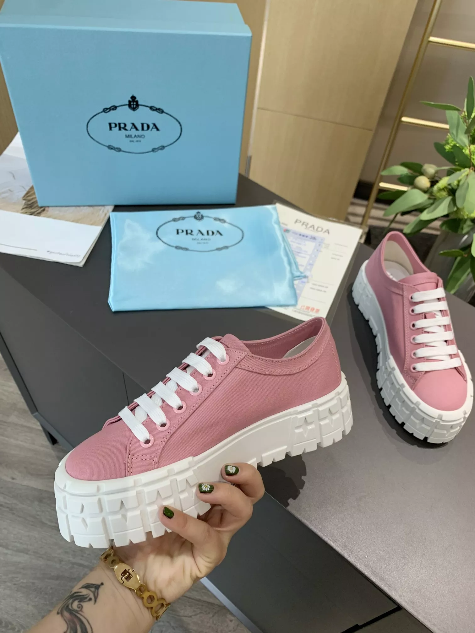 Prada Casual Shoes For Women SmartChoice 907