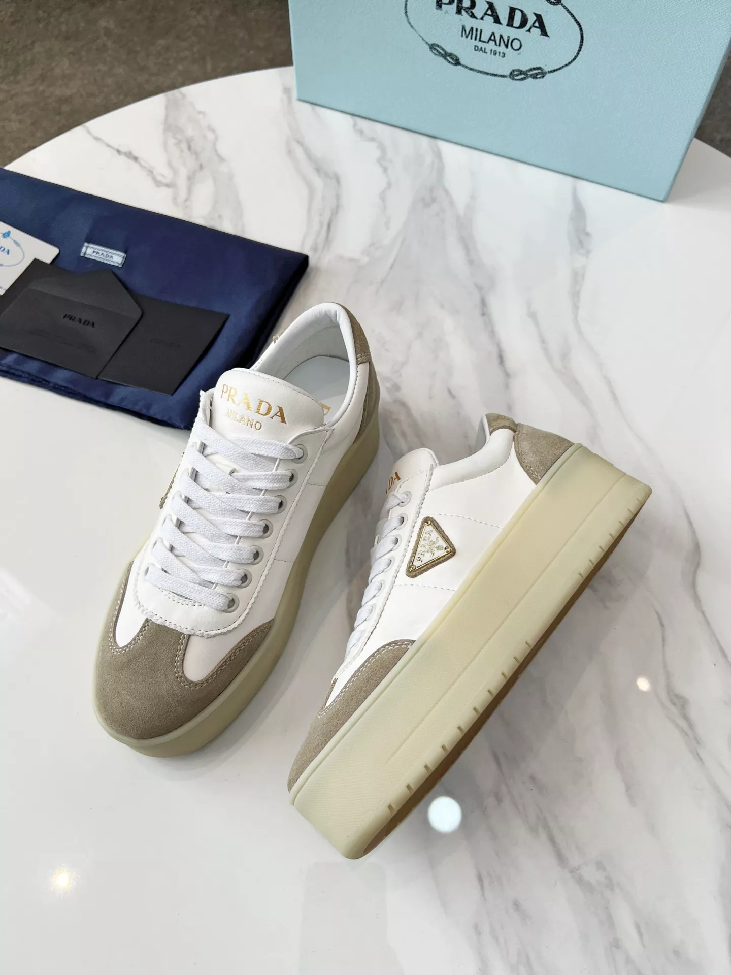 Prada Casual Shoes For Women Soft 995