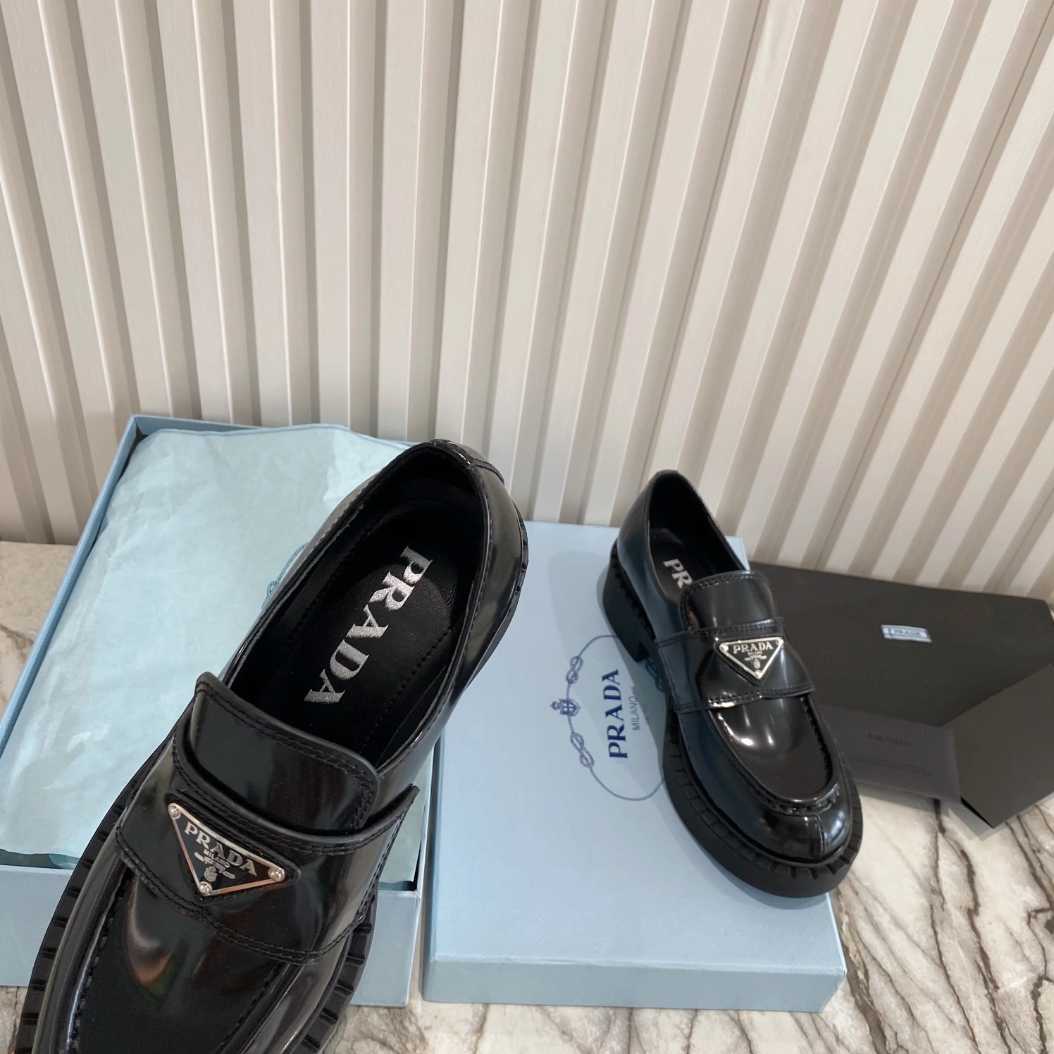 Prada Casual Shoes For Women Sophisticated 8117