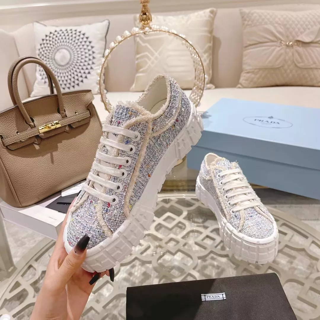 Prada Casual Shoes For Women Timeless 695