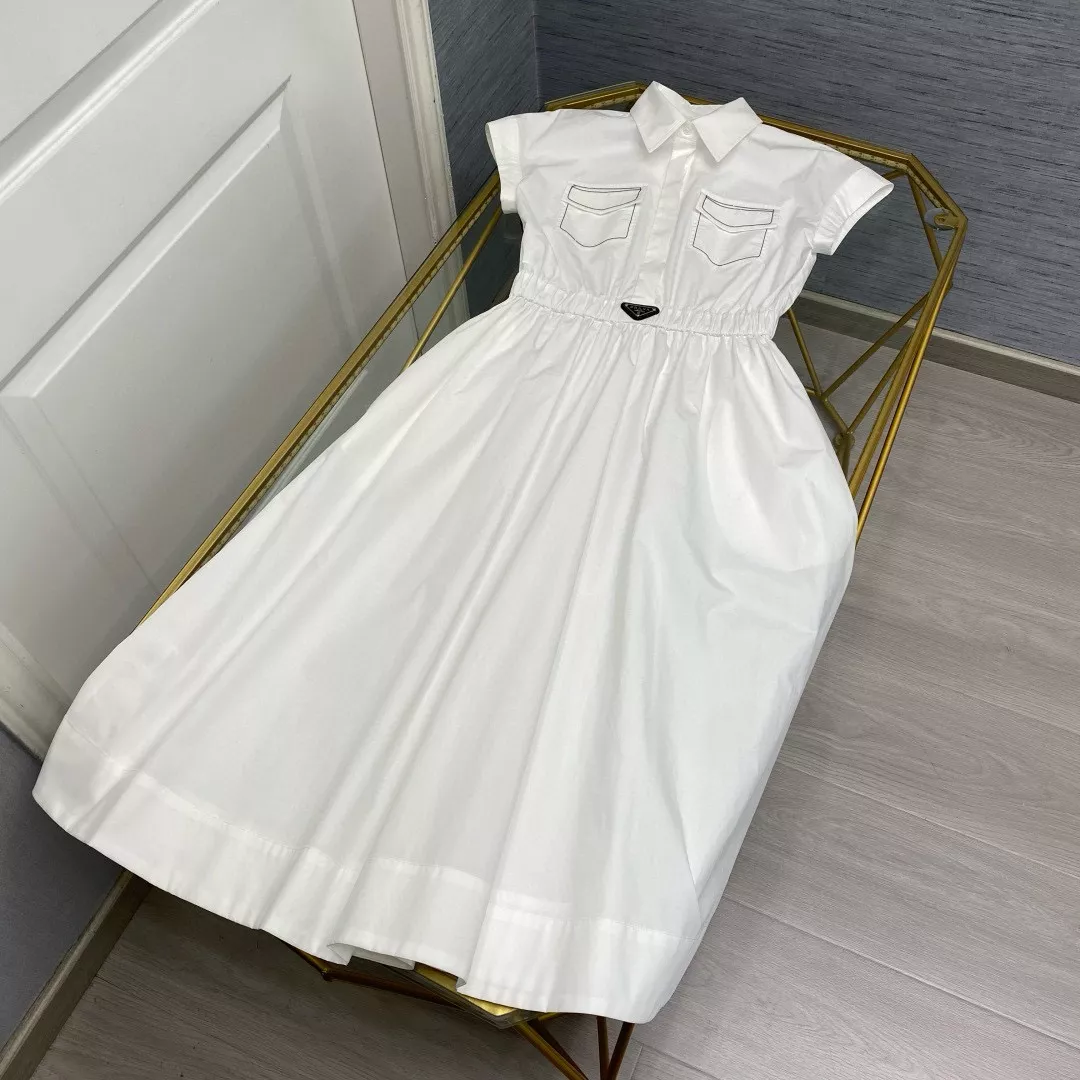 Prada Dresses Short Sleeved For Women EyeCatching 9907
