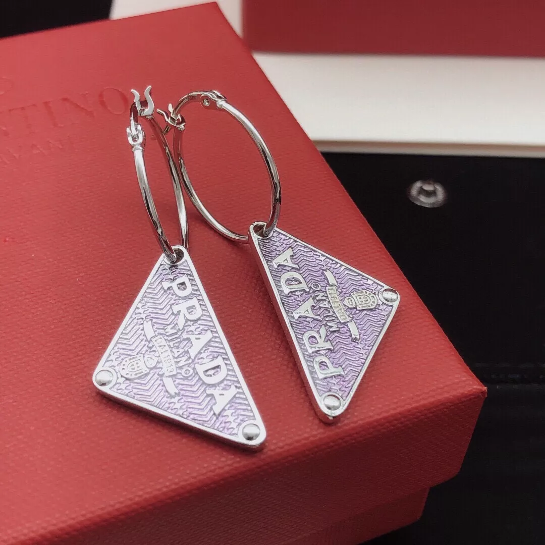Prada Earrings For Women Elegant 7966