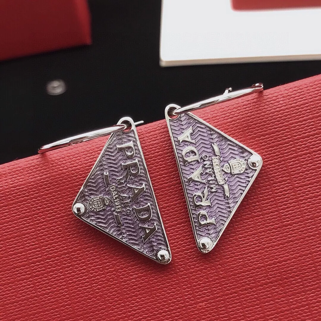 Prada Earrings For Women Elegant 7966