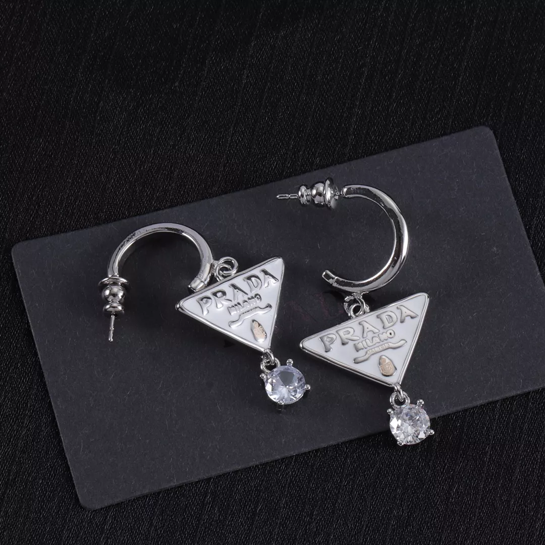 Prada Earrings For Women EyeCatching 3610
