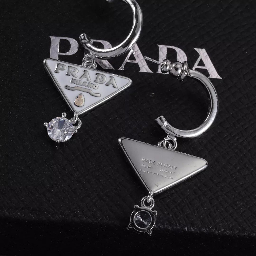 Prada Earrings For Women EyeCatching 3610