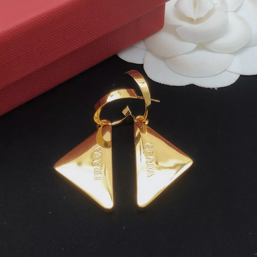 Prada Earrings For Women Flexible 4510