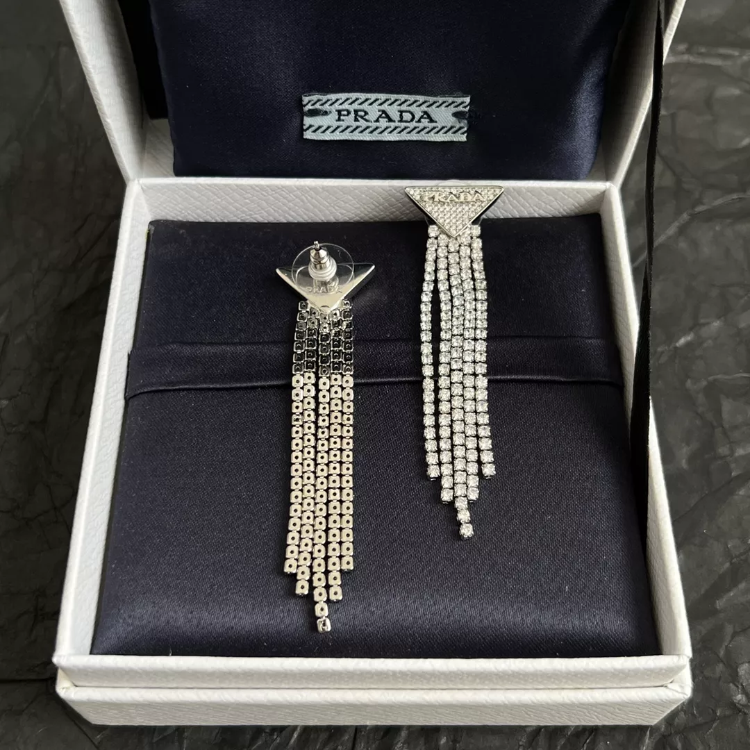 Prada Earrings For Women Sleek 7342