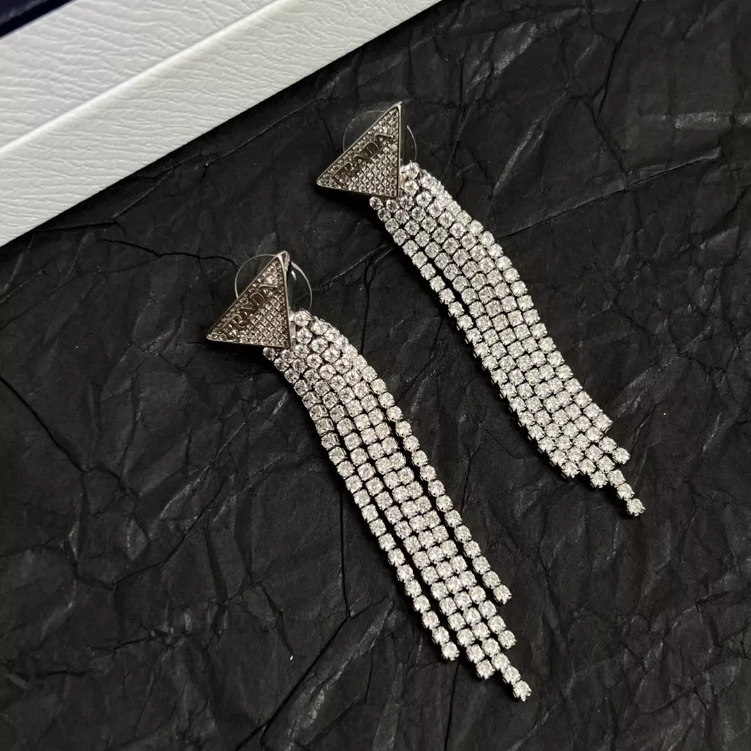 Prada Earrings For Women Sleek 7342