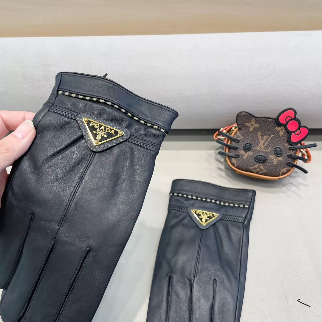 Prada Gloves For Men Breathable 1000