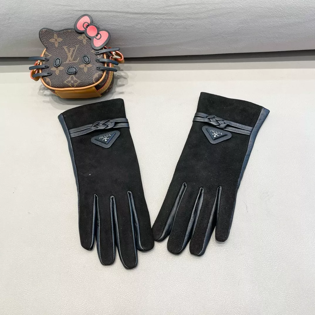 Prada Gloves For Women DailyWear 8070