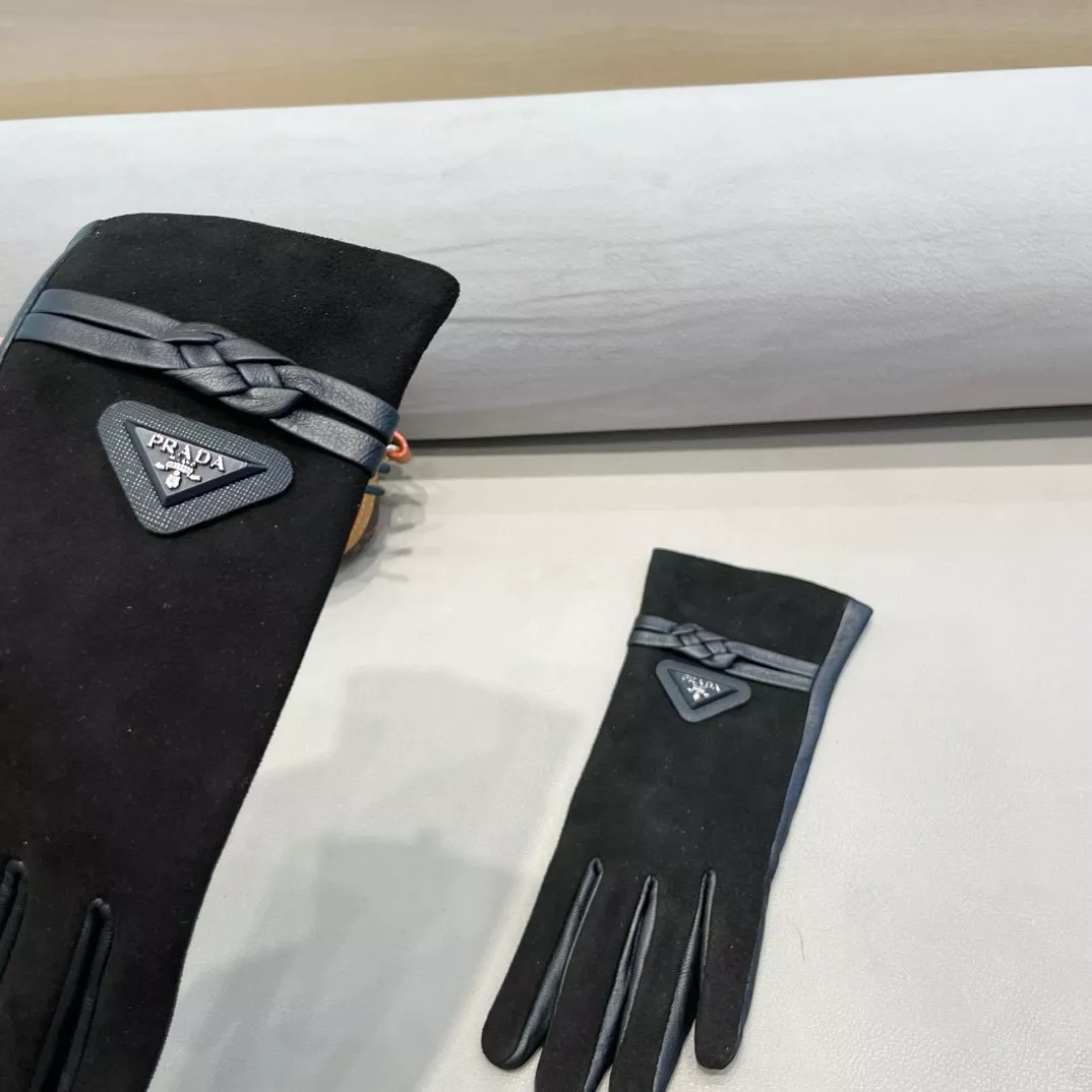 Prada Gloves For Women DailyWear 8070