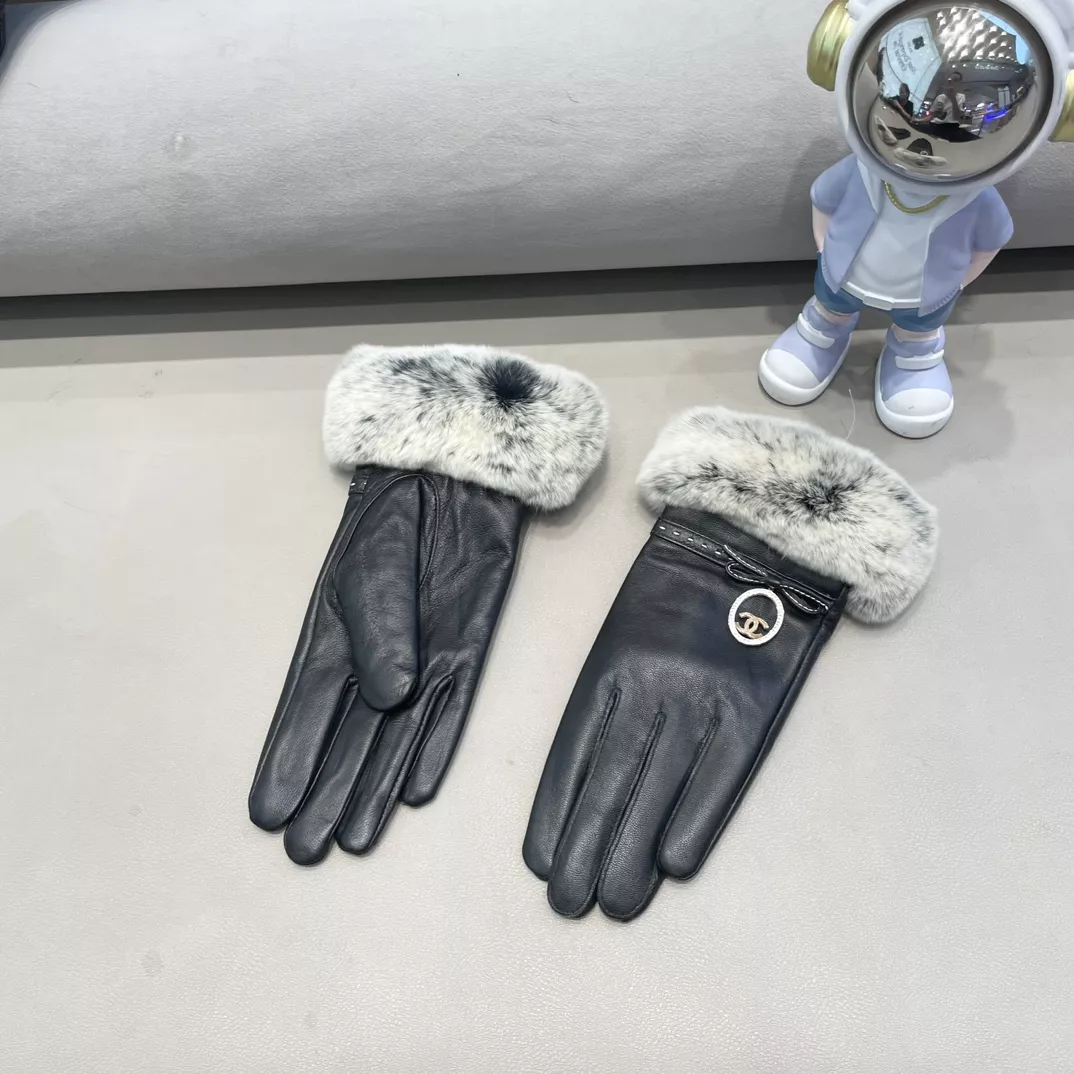 Prada Gloves For Women GoAnywhere 5547
