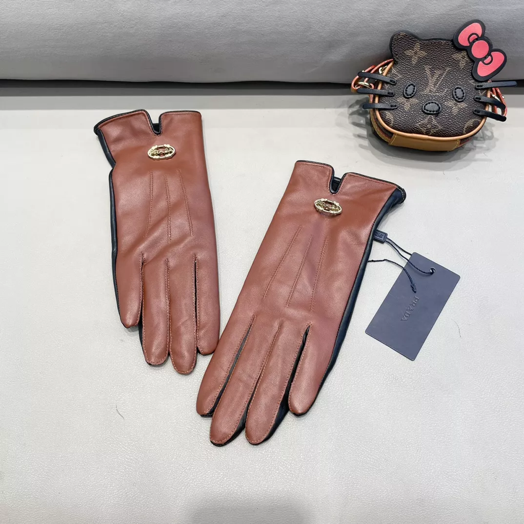 Prada Gloves For Women Lightweight 4715