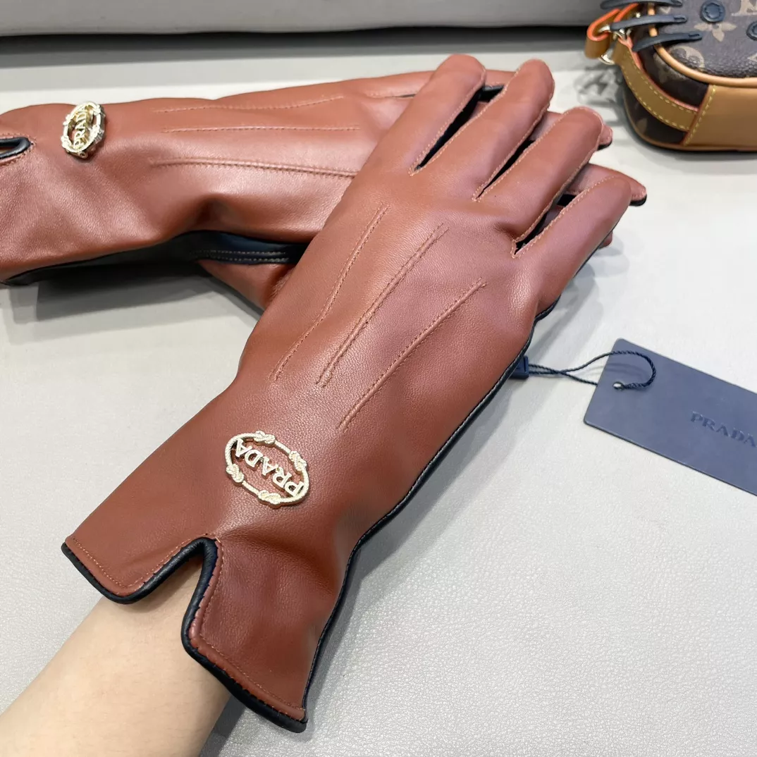 Prada Gloves For Women Lightweight 4715