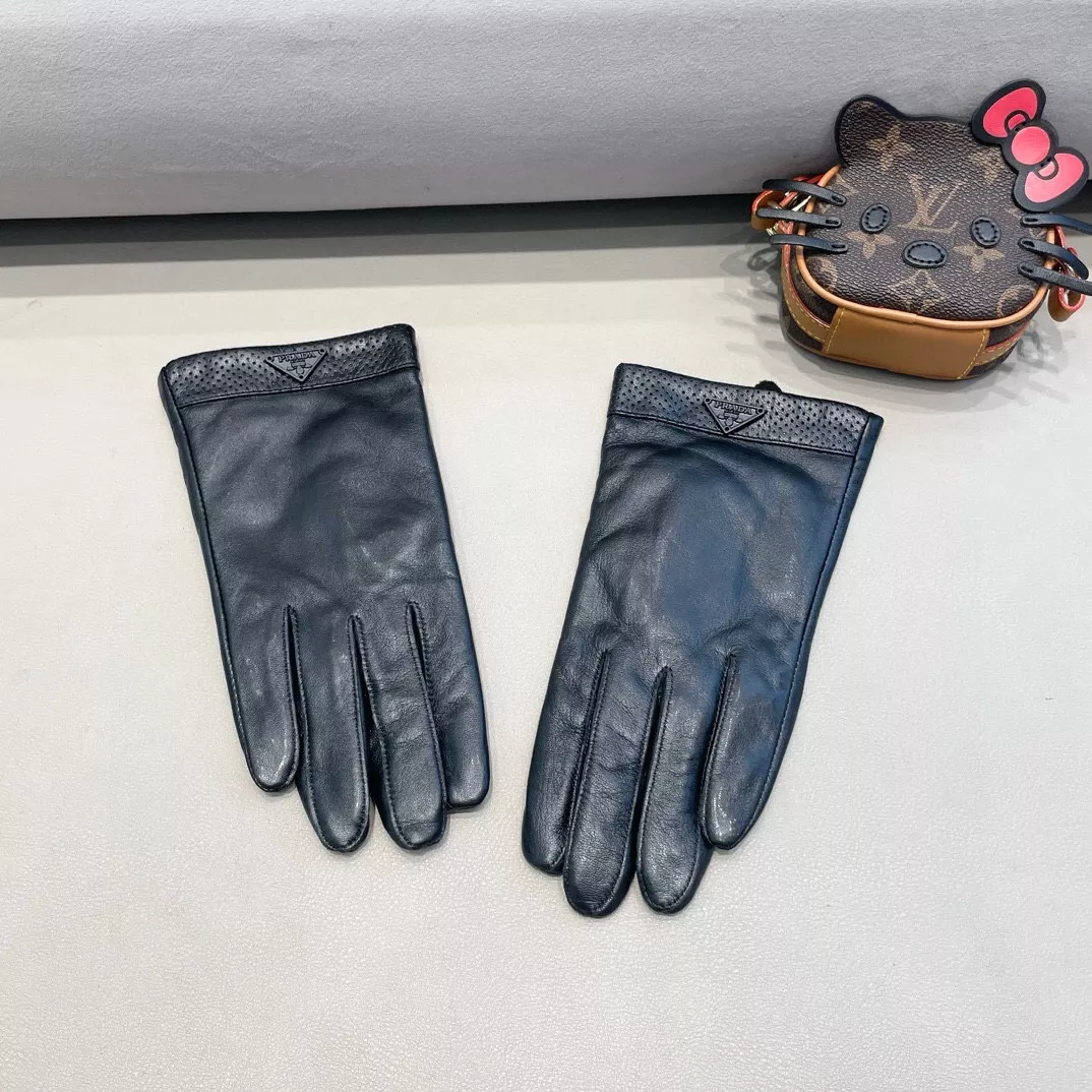 Prada Gloves For Women ModernLook 4263