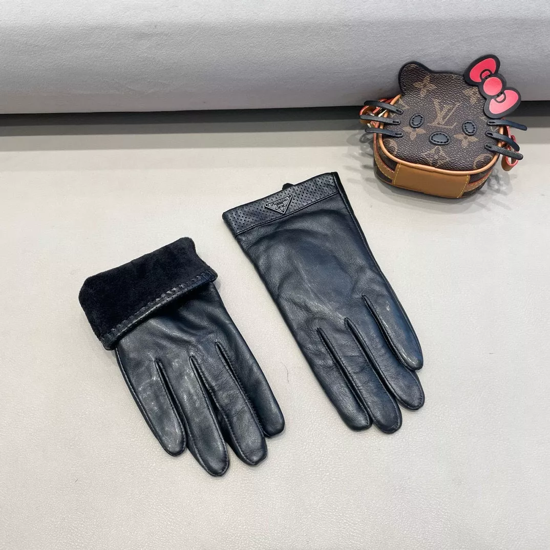 Prada Gloves For Women ModernLook 4263