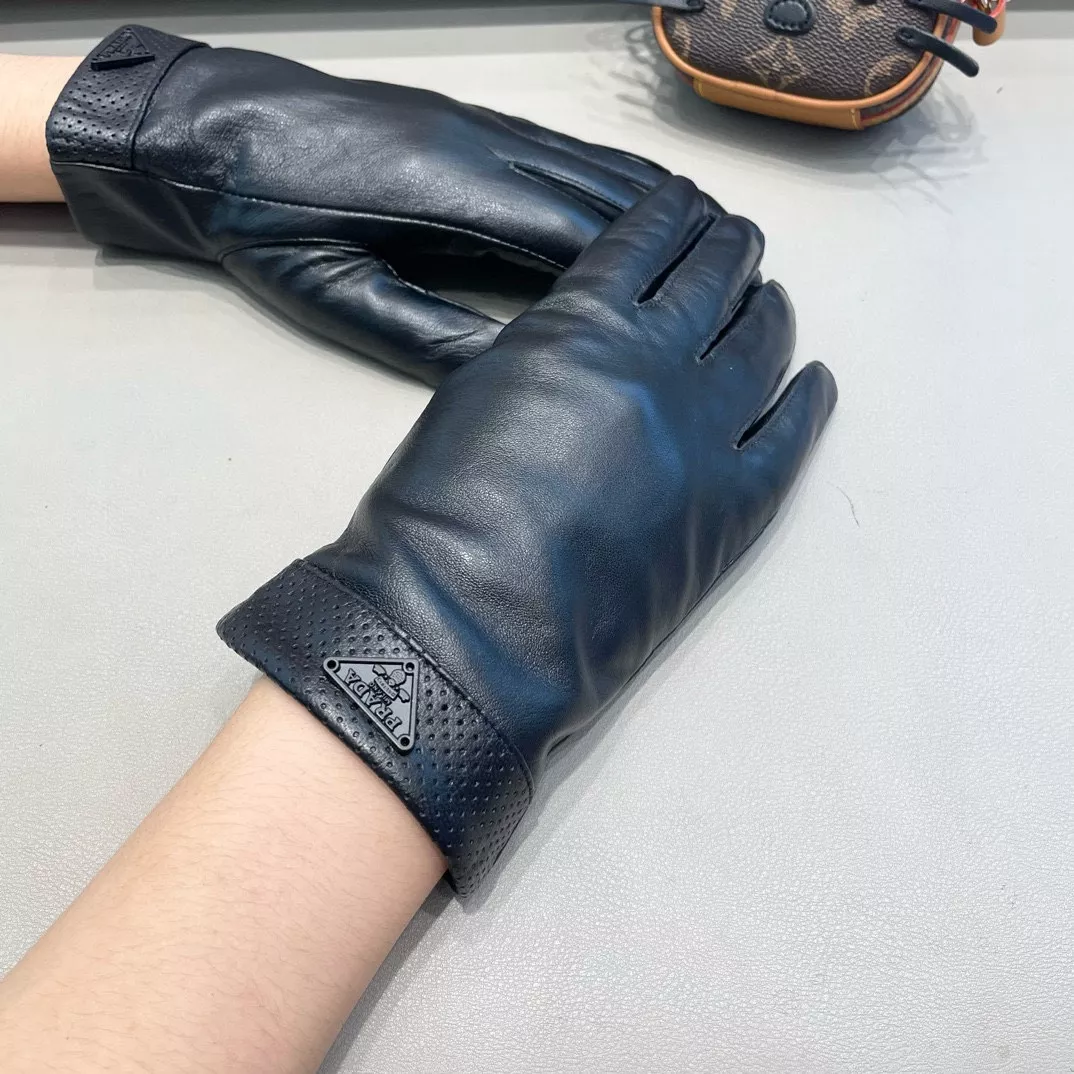 Prada Gloves For Women ModernLook 4263