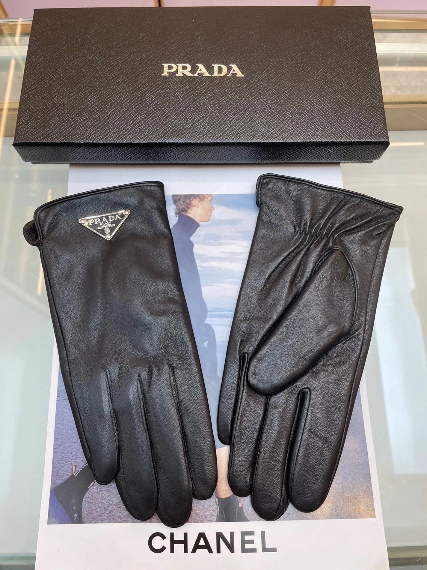 Prada Gloves For Women ModernLook 6584