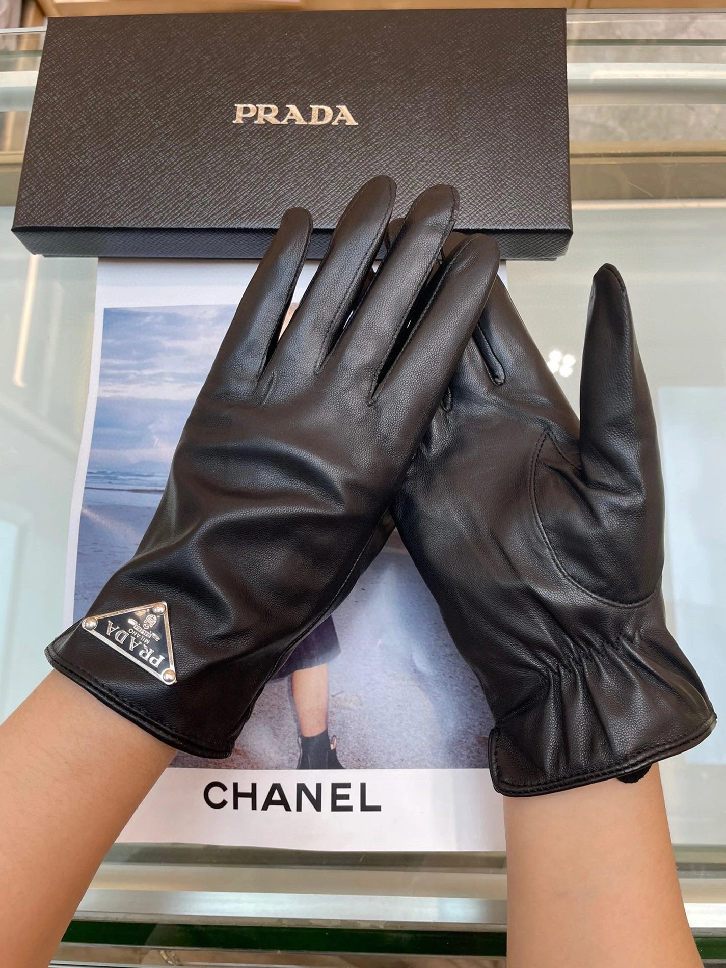 Prada Gloves For Women ModernLook 6584