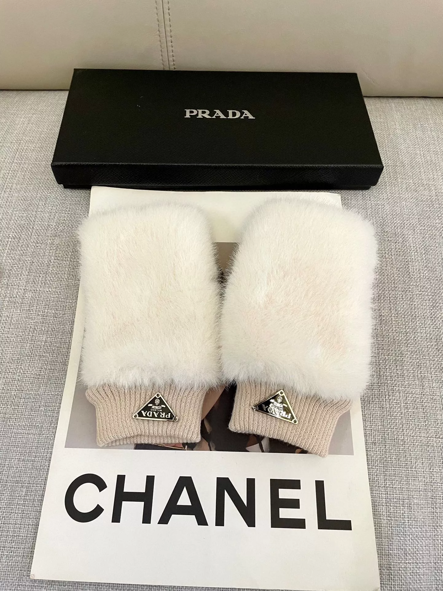 Prada Gloves For Women Refined 1869