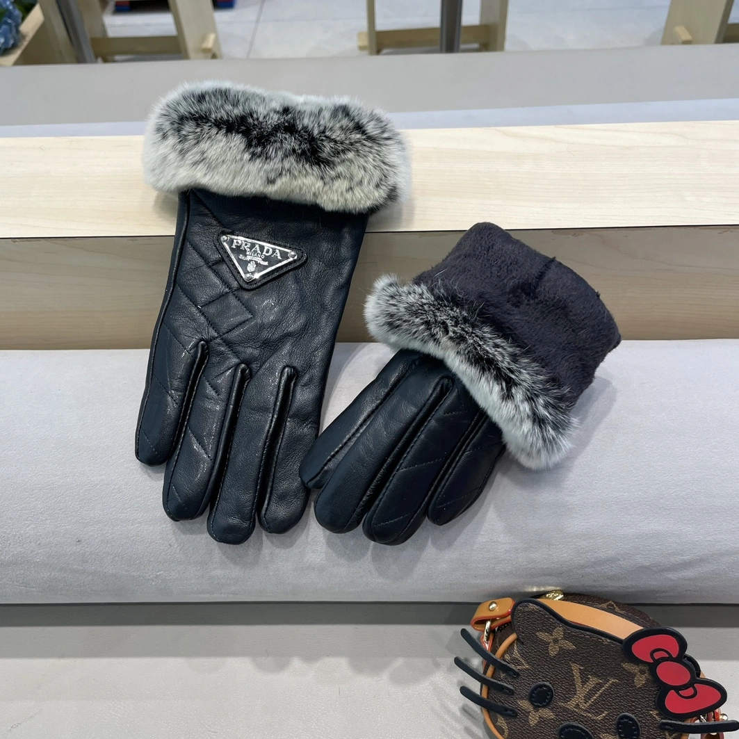 Prada Gloves For Women Stylish 1558