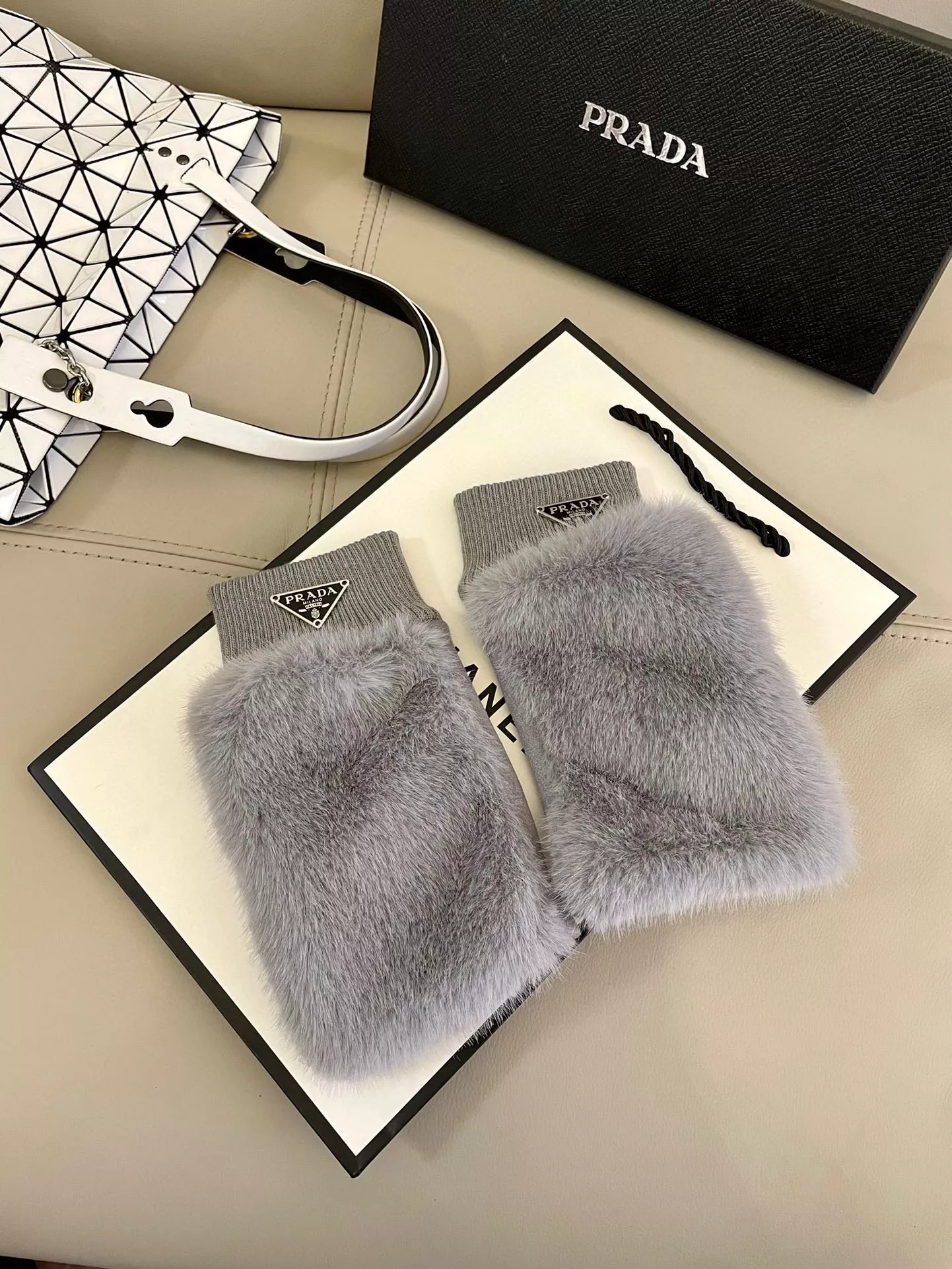 Prada Gloves For Women Unique 9437