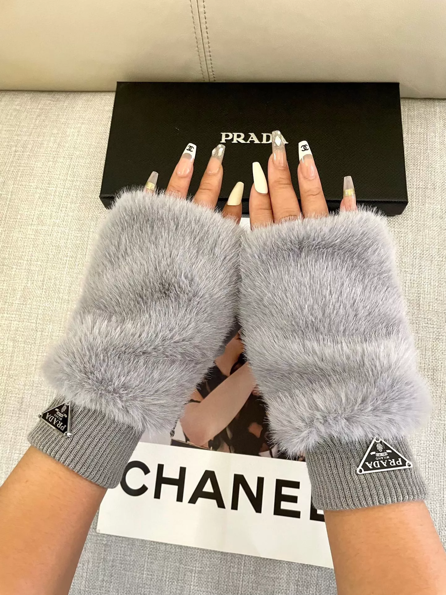 Prada Gloves For Women Unique 9437