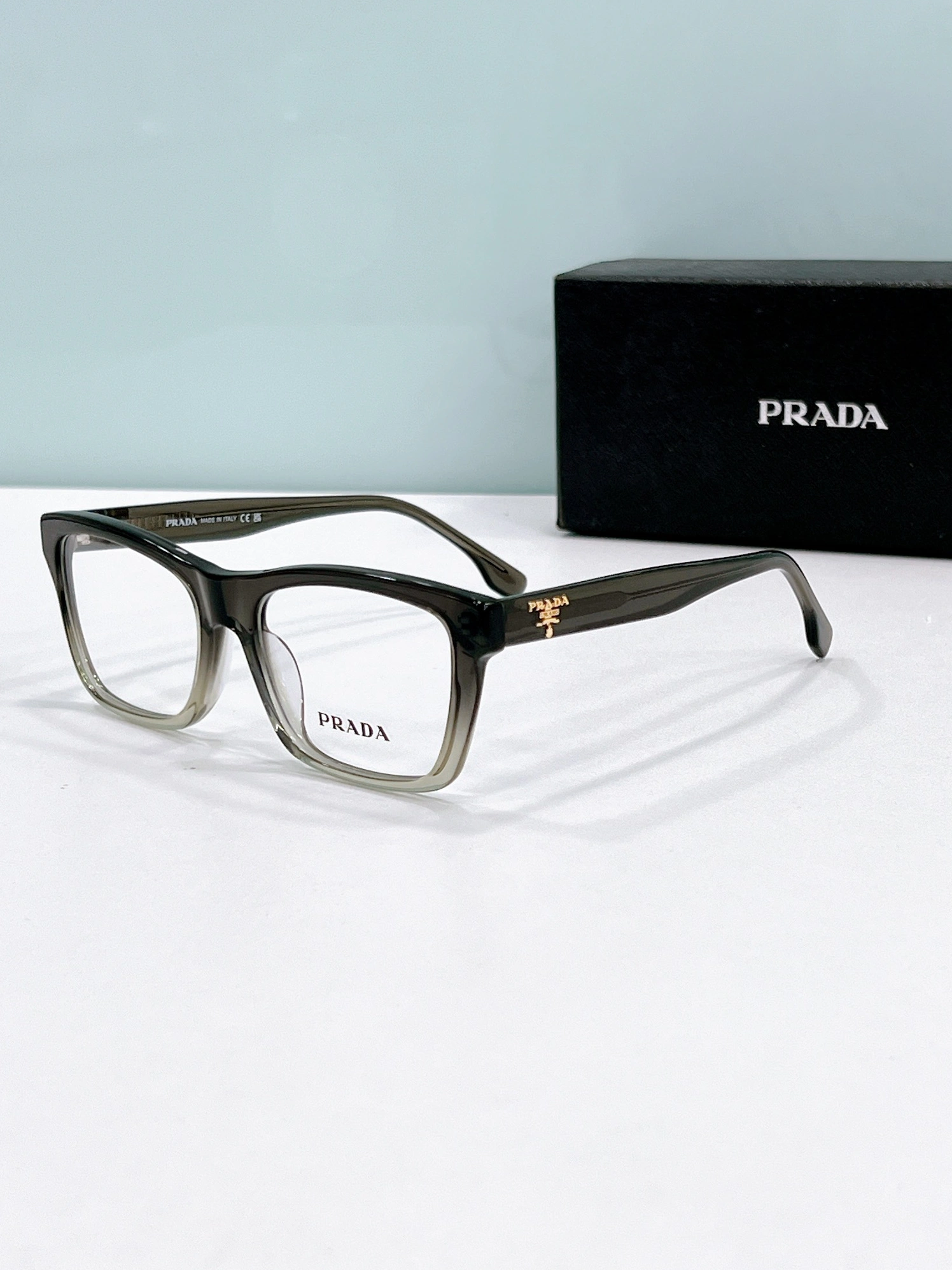 Prada Goggles Elegant 1774